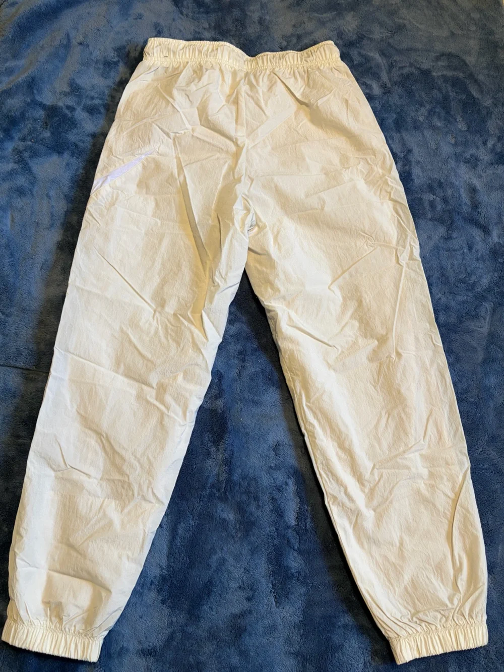 Nike Women’s Light Cream Swoosh Joggers